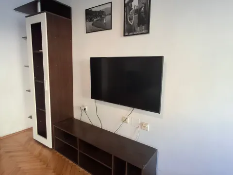 Rent, studio apartment, 30m², Podkošljun, Budva - image 3