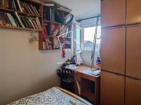 Prodaja, četvorosoban stan, 79m², Severni Bulevar, Zvezdara Sve Podlokacije - image 10