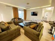 Izdavanje, trosoban stan, 80m², Neimar, Vračar Sve Podlokacije - image 1