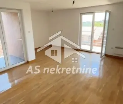 Sale, three bedroom apartment, 128m², Jajinci, Voždovac Sve Podlokacije - image 8