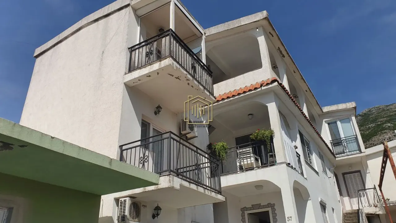 Sale, three bedroom apartment, 76m², Sutomore, Bar