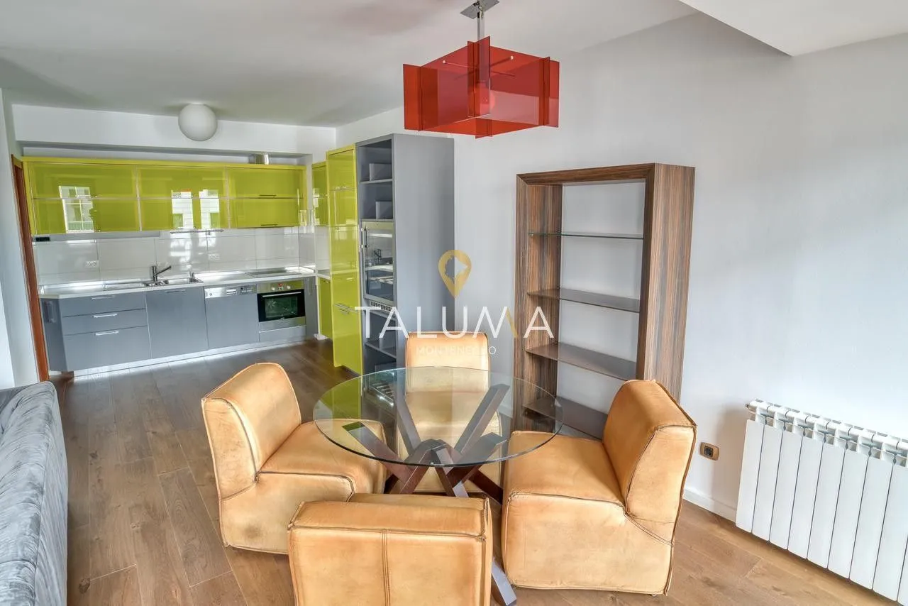 Rent, two bedroom apartment, 90m², Centar, Podgorica