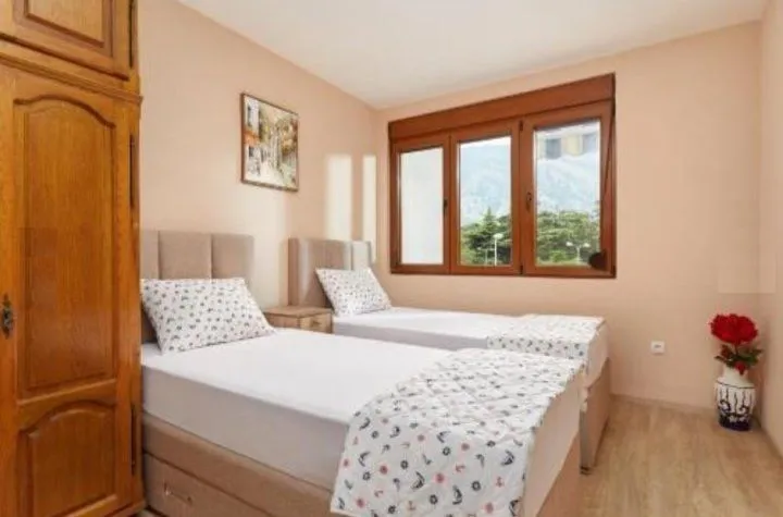 Prodaja, trosoban stan, 100m², Kotor, Crna Gora