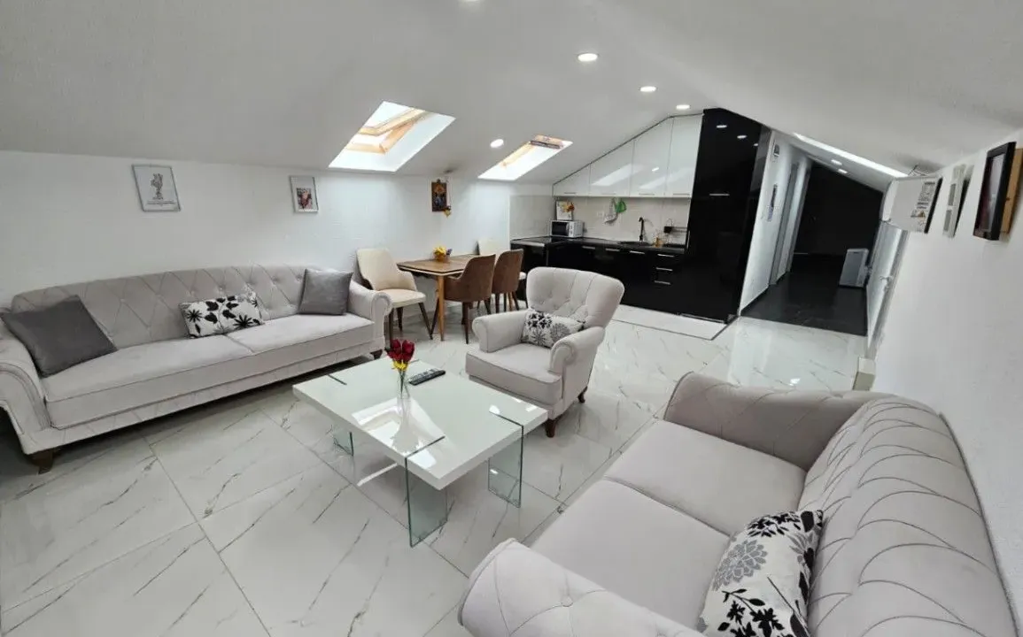 Prodaja, dvosoban stan, 81m², Zabjelo, Podgorica