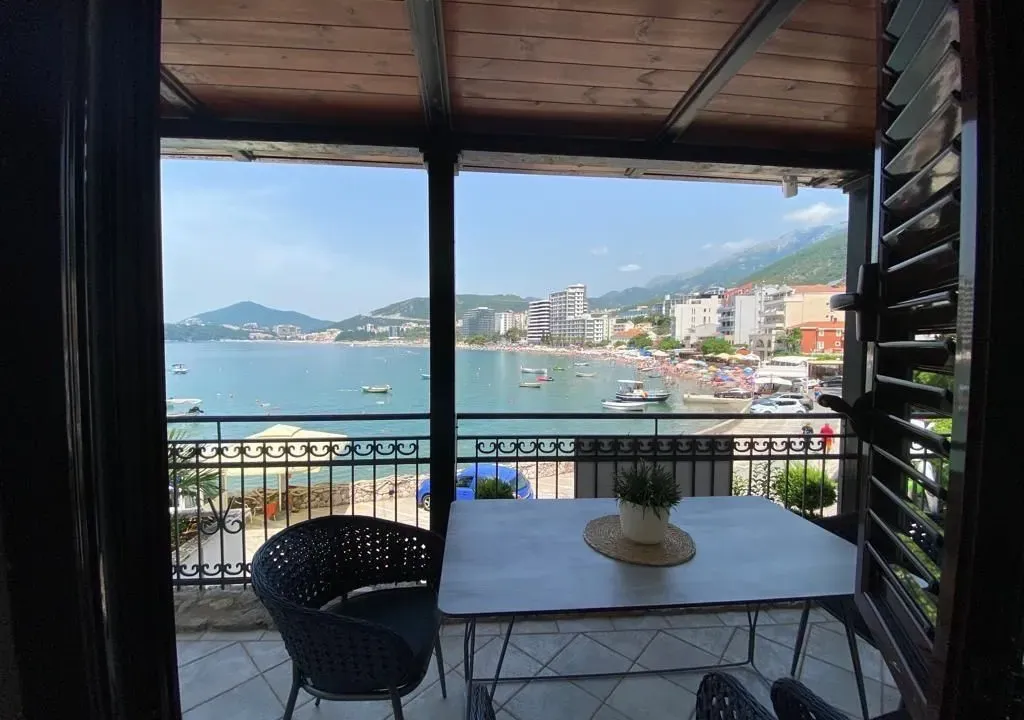 Rent, one bedroom apartment, 60m², Rafailovići, Budva