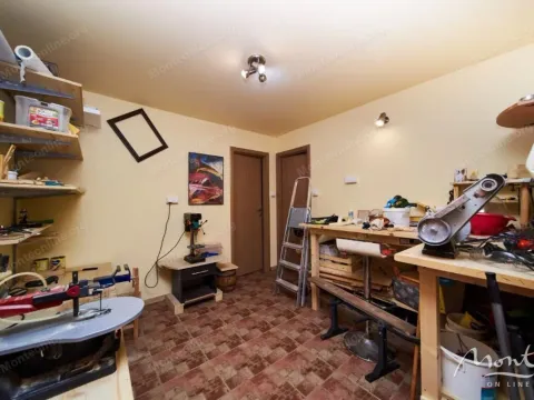 Sale, house, 495m², Bečići, Budva - image 27