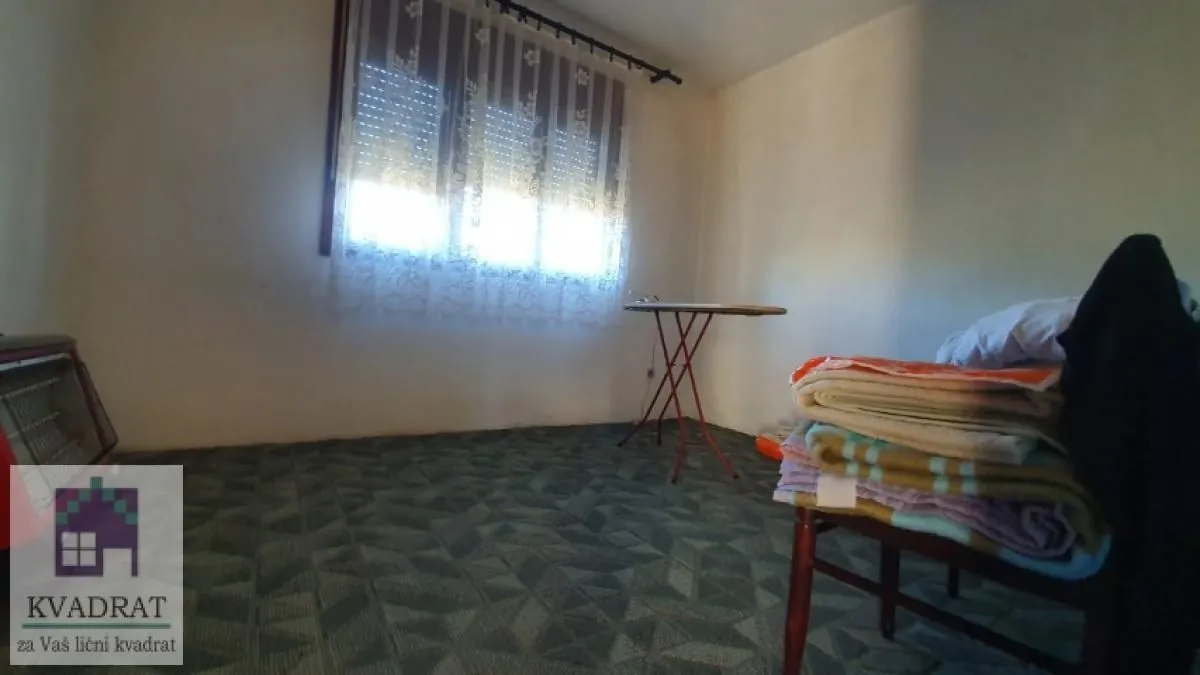 Sale, house, 250m², Lazarevac, Beograd