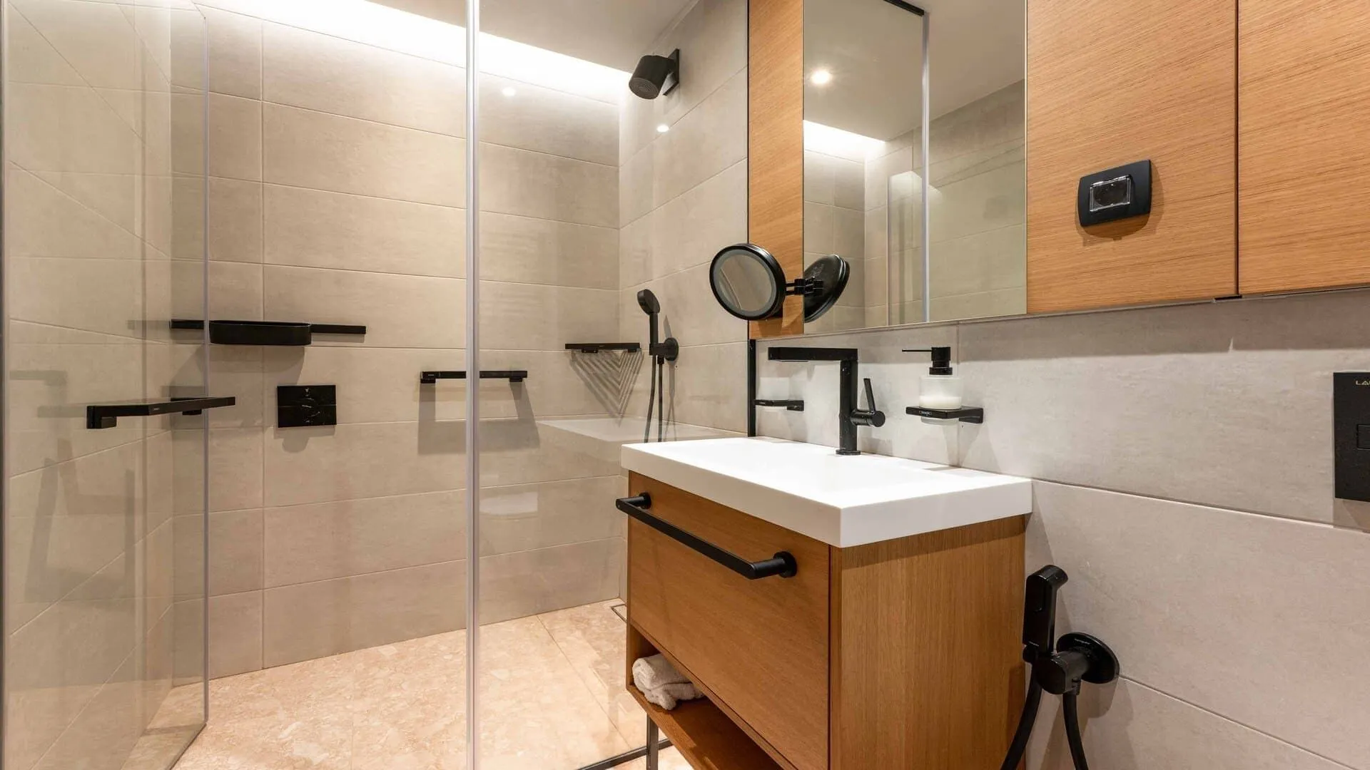 Prodaja, jednosoban stan, 68m², Porto Montenegro, Tivat