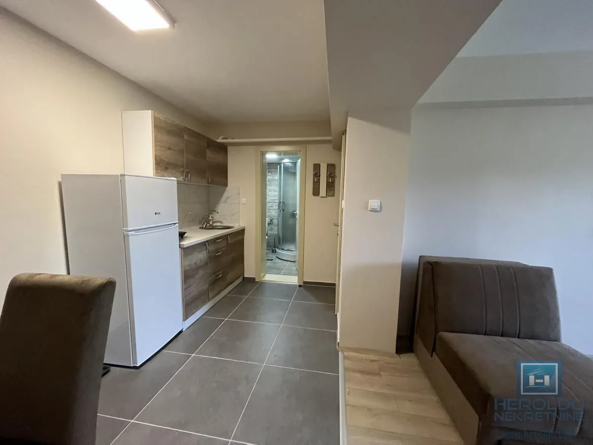 Prodaja, kuća, 400m², Tavrića obori, Jagodina