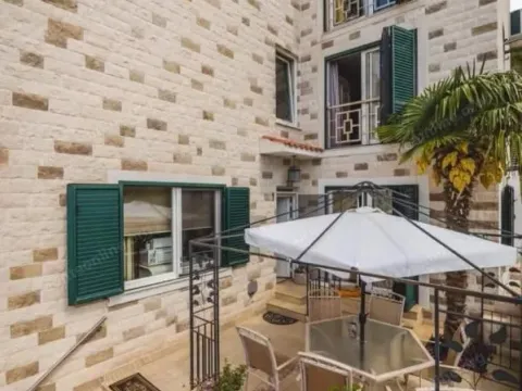 Sale, house, 200m², Bečići, Budva - image 4