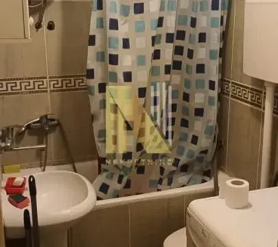 Izdavanje, garsonjera, 24m², Podbara, Novi Sad Sve Podlokacije - image 6