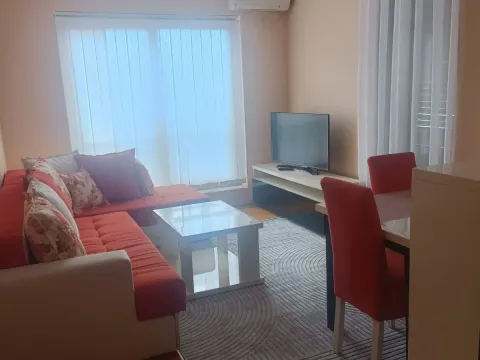 Rent, one bedroom apartment, 45m², Baošići, Herceg Novi - image 15