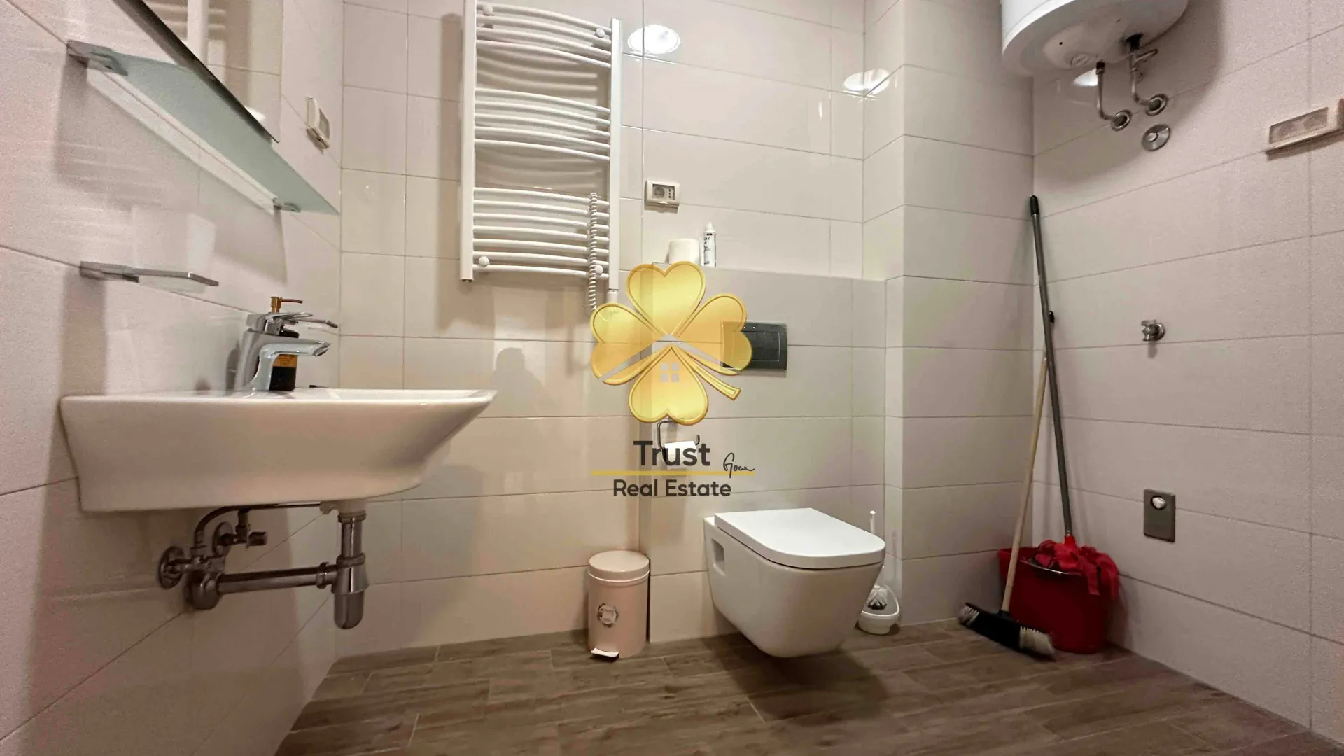 Rent, office space, 75m², City Kvart, Podgorica