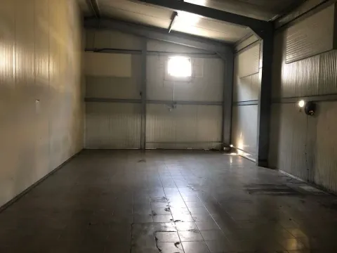 Izdavanje, poslovni prostor, 1500m², Zemun Sve Podlokacije, Beograd - image 8