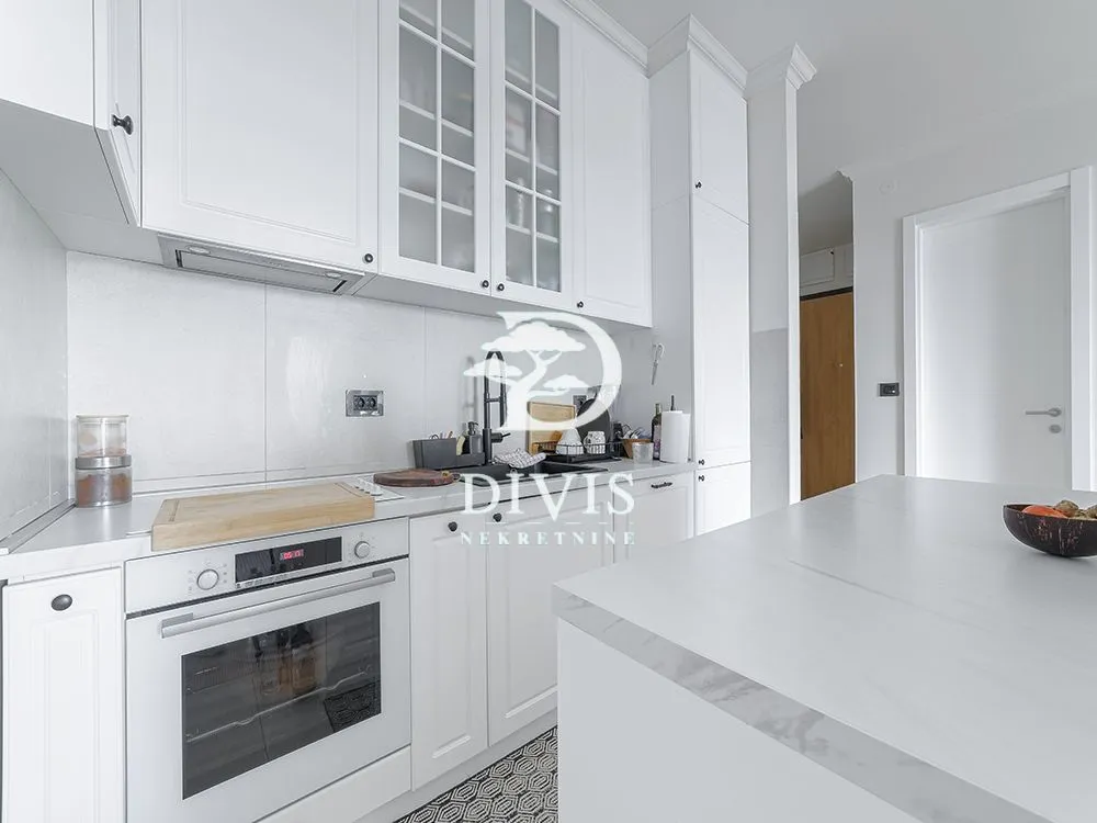 Prodaja, četvorosoban stan, 138m², Novi Beograd Blok 65, Novi Beograd Sve Podlokacije