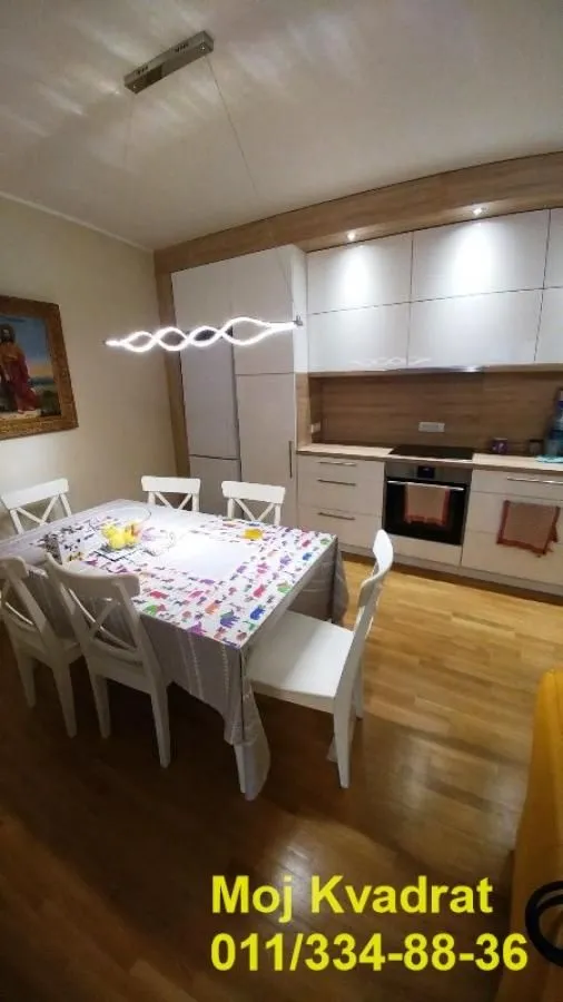 Sale, three bedroom apartment, 80m², Stari Grad, Beograd