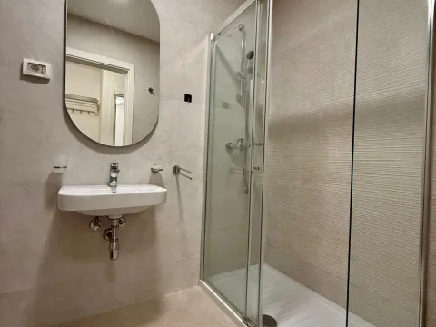 Rent, one bedroom apartment, 45m², Pobrežje, Podgorica - image 10