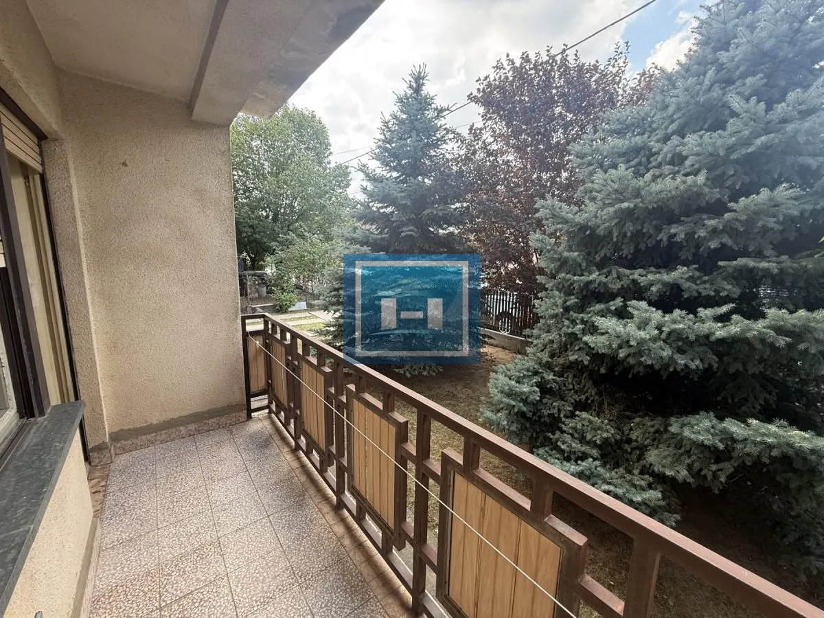 Prodaja, kuća, 160m², Trnava, Jagodina
