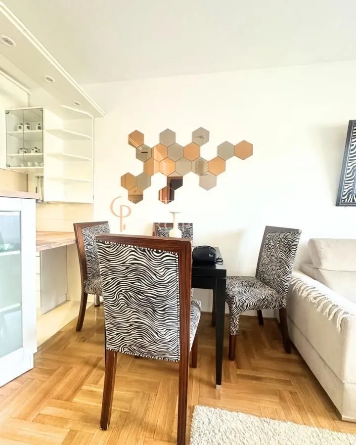 Rent, apartment, 45m², Stari Aerodrom, Podgorica