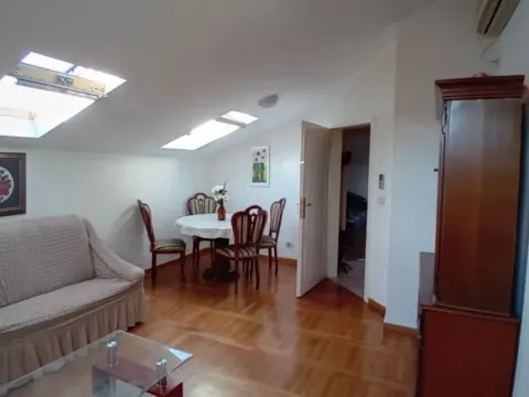 Izdavanje, jednosoban stan, 55m², Preko Morače, Podgorica - image 8