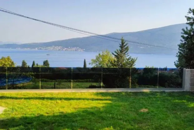Sale, house, 300m², Baošići, Herceg Novi