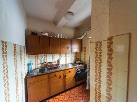 Prodaja, kuća, 215m², Tološi, Podgorica - image 6