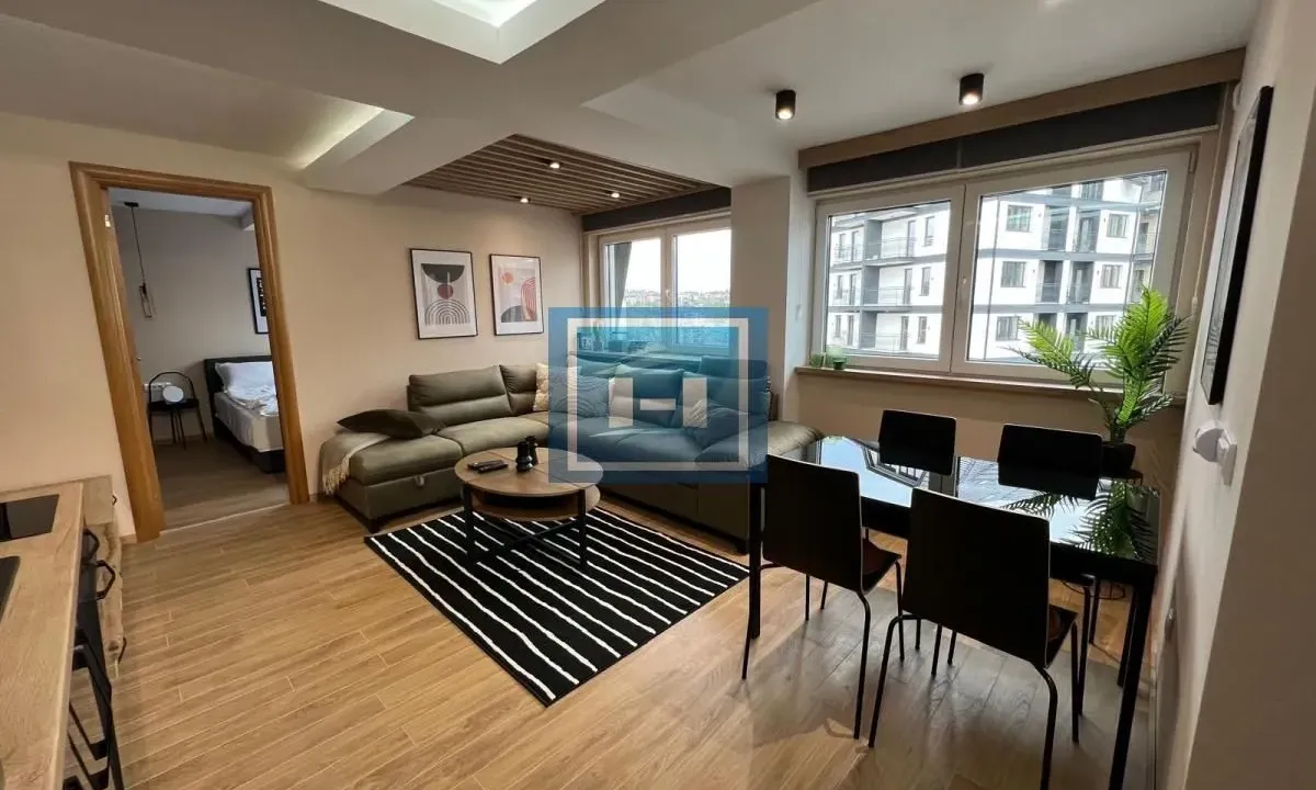 Prodaja, trosoban stan, 55m², Centar, Zlatibor