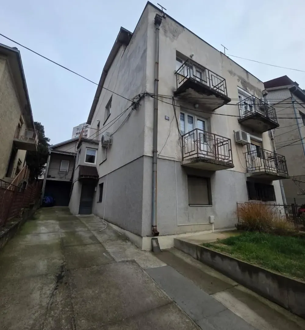 Prodaja, trosoban stan, 85m², Miljakovac, Rakovica