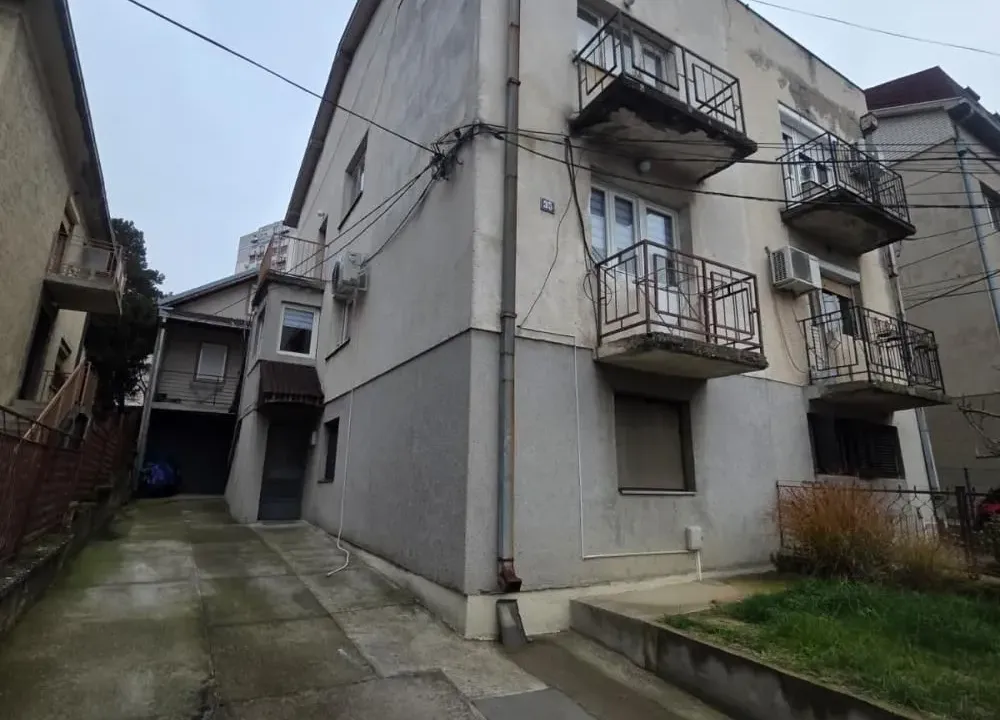 Sale, three bedroom apartment, 85m², Miljakovac, Rakovica