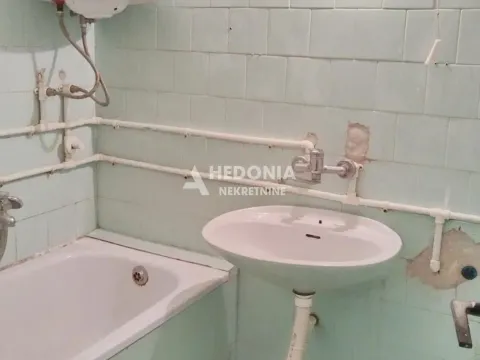 Prodaja, trosoban stan, 77m², Kaludjerica, Grocka - image 4