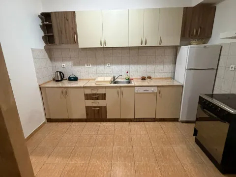 Rent, two bedroom apartment, 84m², City Kvart, Podgorica - image 1