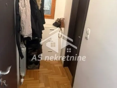 Izdavanje, stan, 40m², Denkova Basta, Zvezdara Sve Podlokacije - image 17