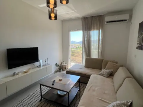 Izdavanje, garsonjera, 30m², Centar, Bar - image 3