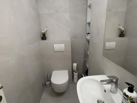 Izdavanje, trosoban stan, 80m², Voždovac Sve Podlokacije, Beograd - image 17
