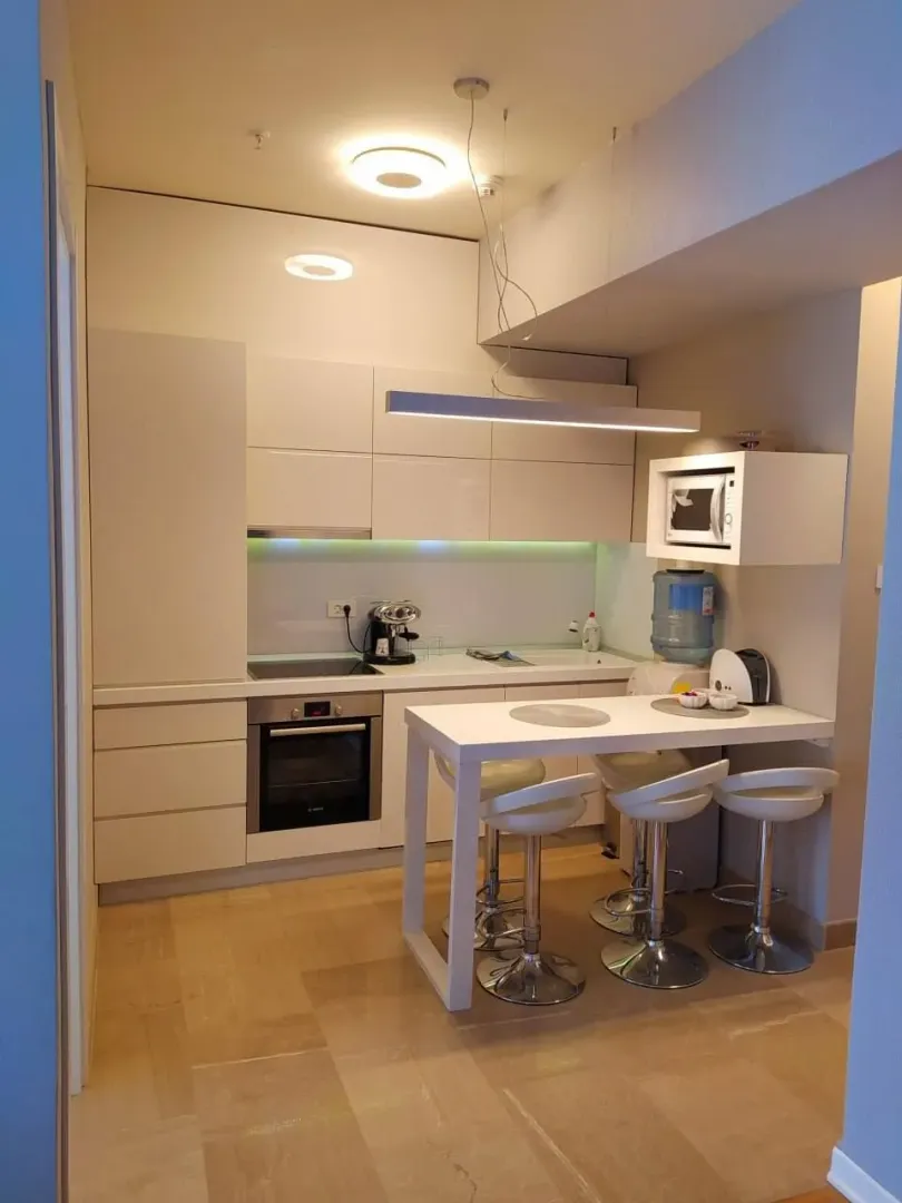 Daily-rent, three bedroom apartment, 89m², Tre Canne, Budva