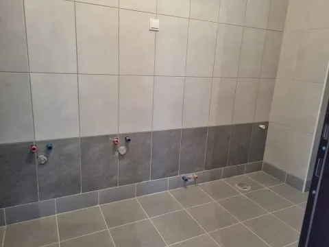 Sale, three bedroom apartment, 169m², Petrovac, Budva - image 14