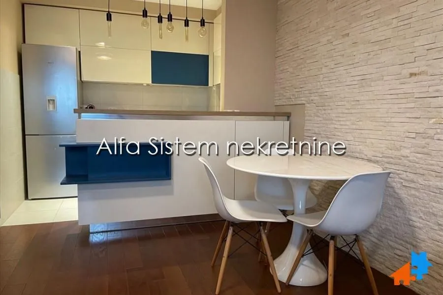 Rent, two bedroom apartment, 52m², Novi Beograd Blok 67, Novi Beograd Sve Podlokacije