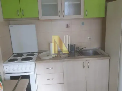 Izdavanje, garsonjera, 31m², Bulevar Evrope, Novi Sad Sve Podlokacije - image 8