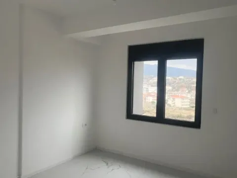 Prodaja, jednosoban stan, 46m², Centar, Ulcinj - image 8