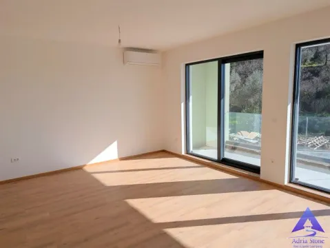 Prodaja, dvosoban stan, 93m², Kamenovo, Budva - image 5