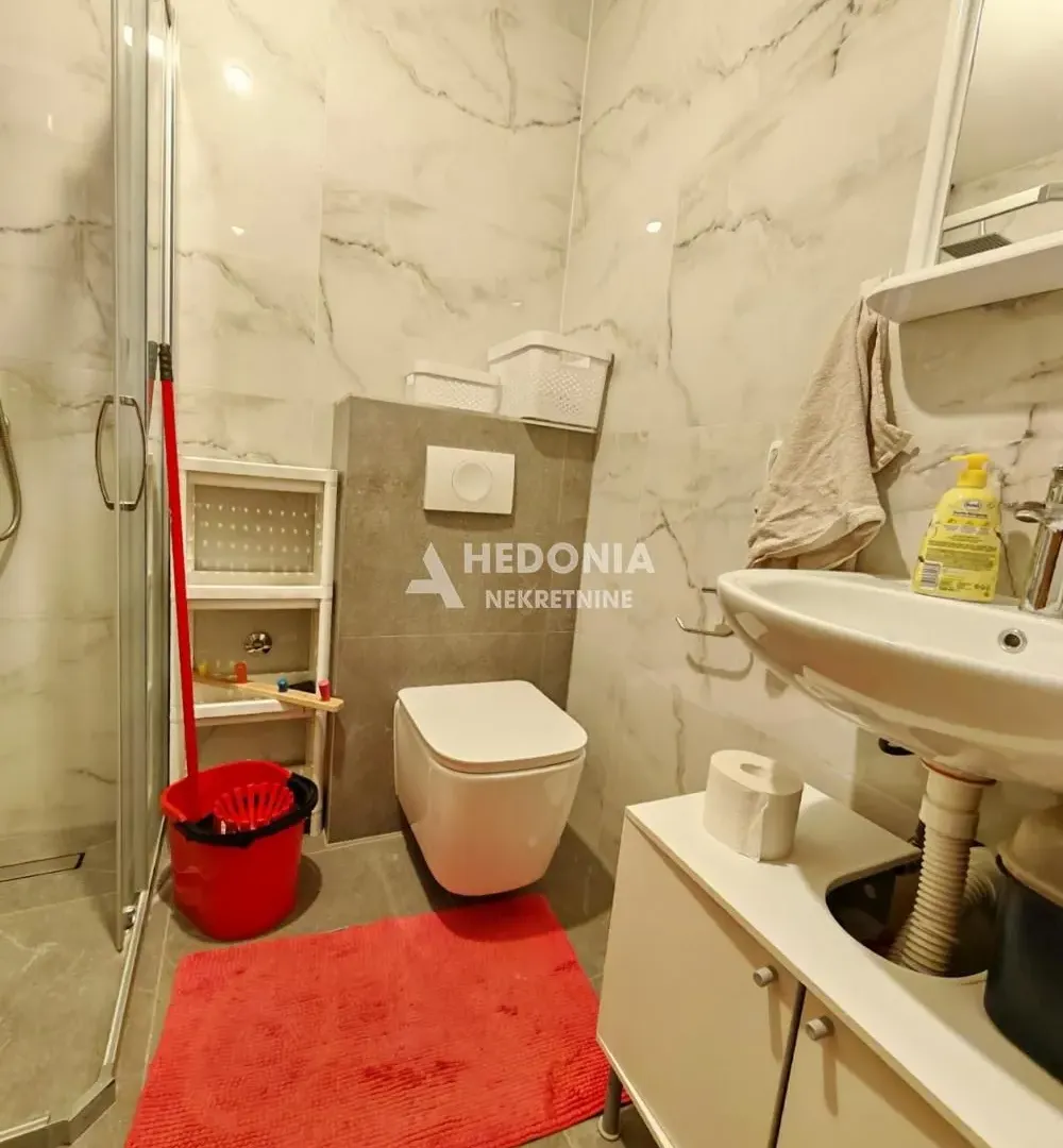 Rent, two bedroom apartment, 55m², Čukarica, Beograd