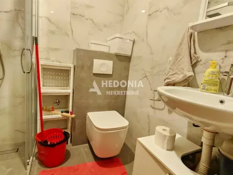 Rent, two bedroom apartment, 55m², Čukarica, Beograd - image 11