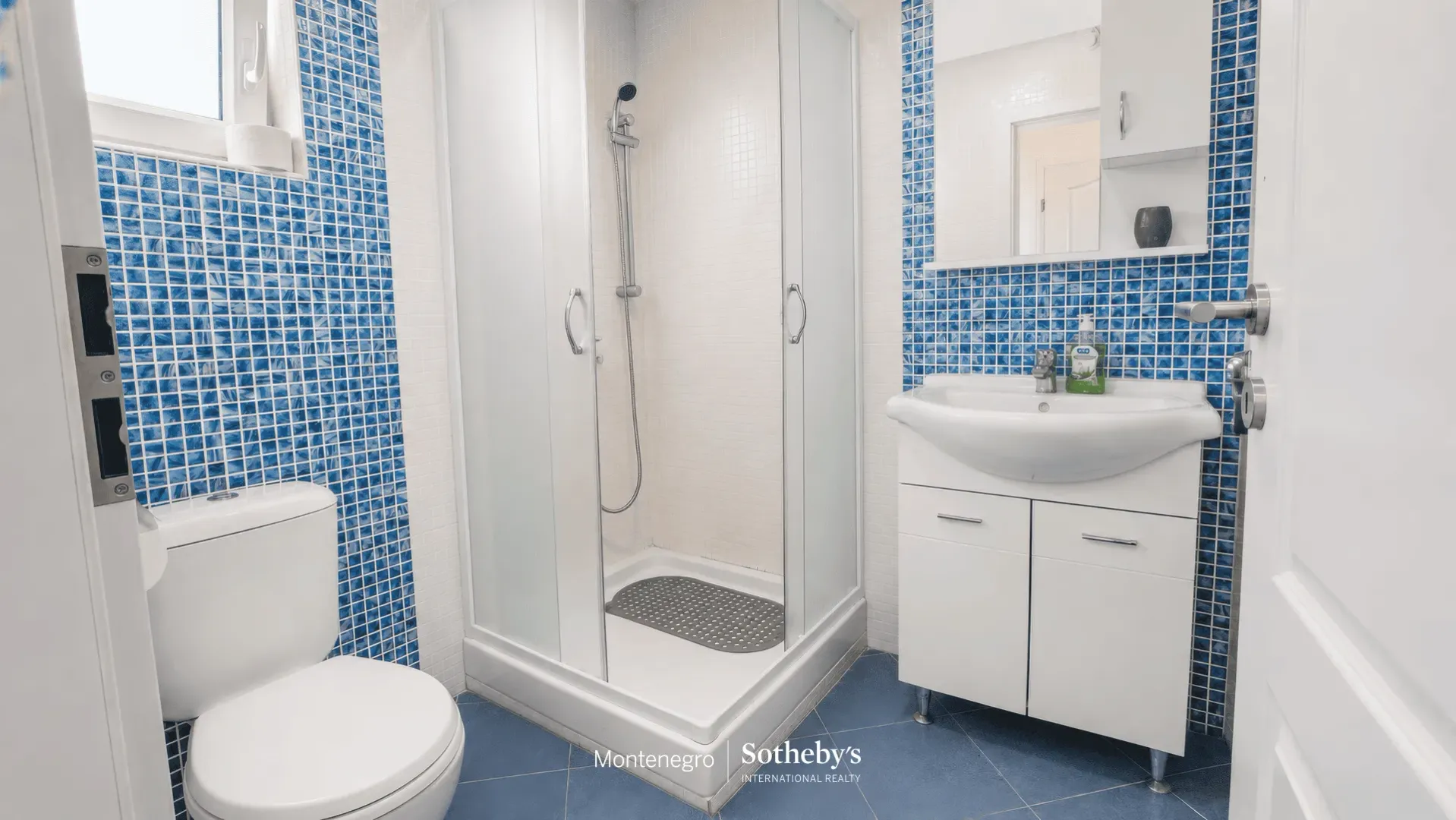 Prodaja, kuća, 241m², Herceg Novi, Crna Gora