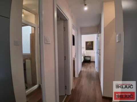 Prodaja, trosoban stan, 76m², Socijalno, Novi Sad Sve Podlokacije - image 12