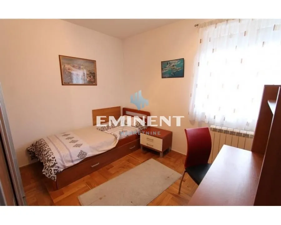 Prodaja, stan, 80m², Autokomanda, Voždovac Sve Podlokacije