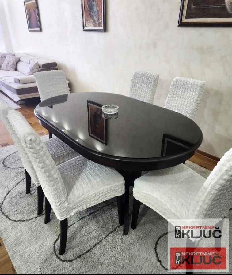 Izdavanje, četvorosoban stan, 102m², Bulevar patrijarha Pavla, Novi Sad Sve Podlokacije