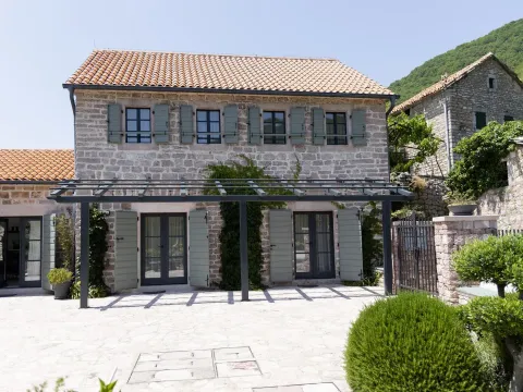 Sale, house, 293m², Gornja Lastva, Tivat - image 13