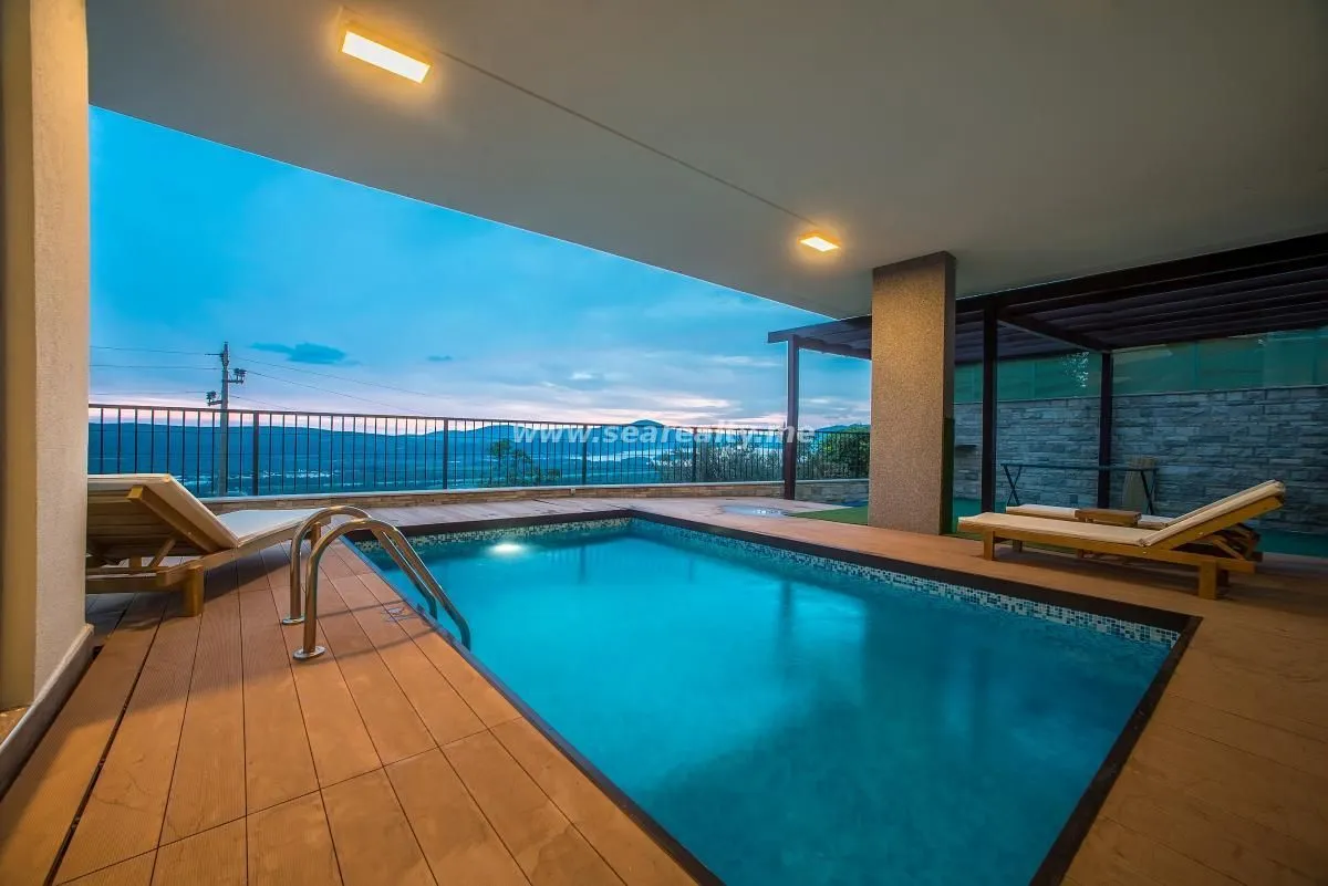 Prodaja, kuća, 280m², Tivat, Crna Gora