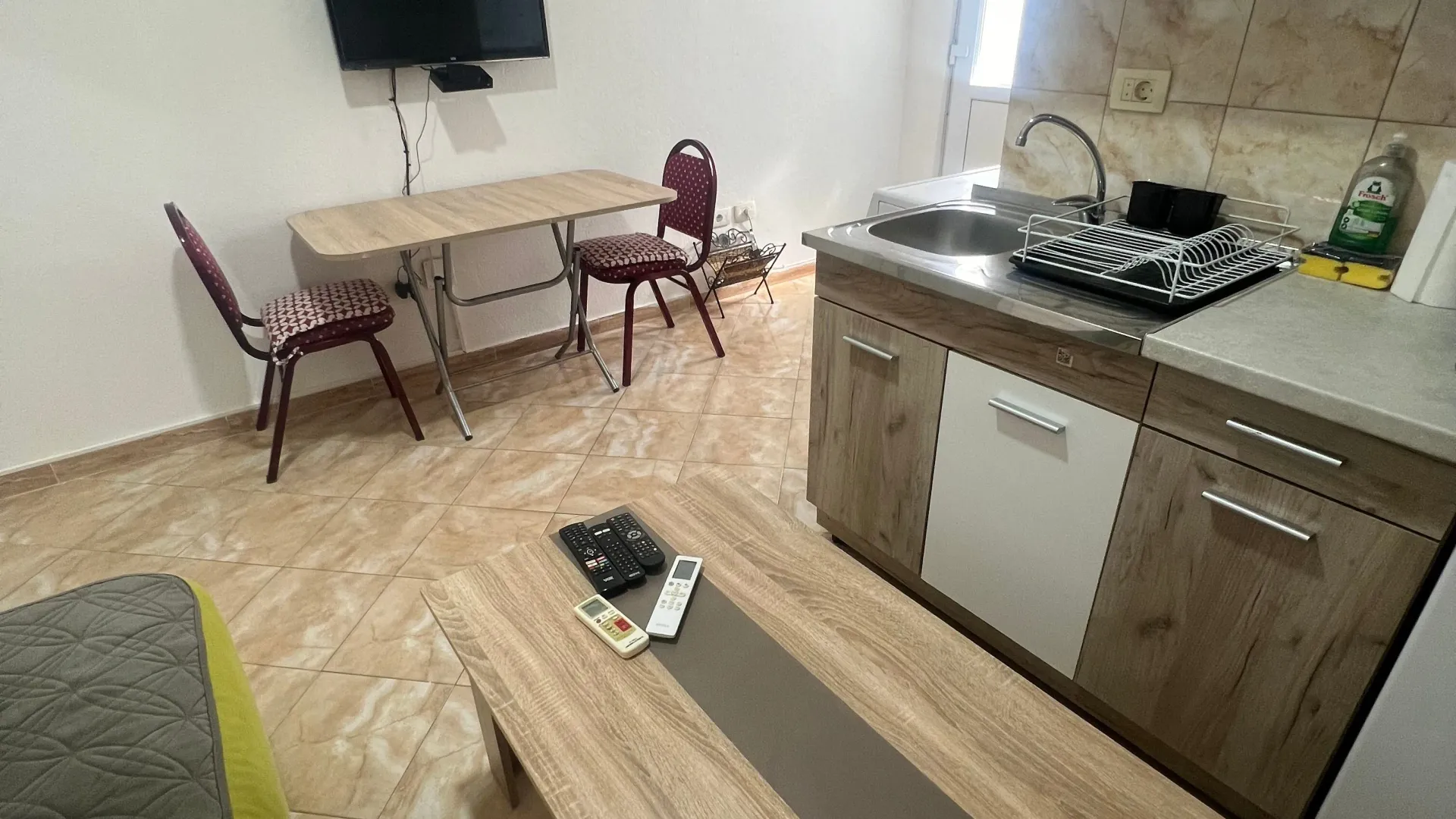 Izdavanje, jednosoban stan, 35m², Bjeliši, Bar
