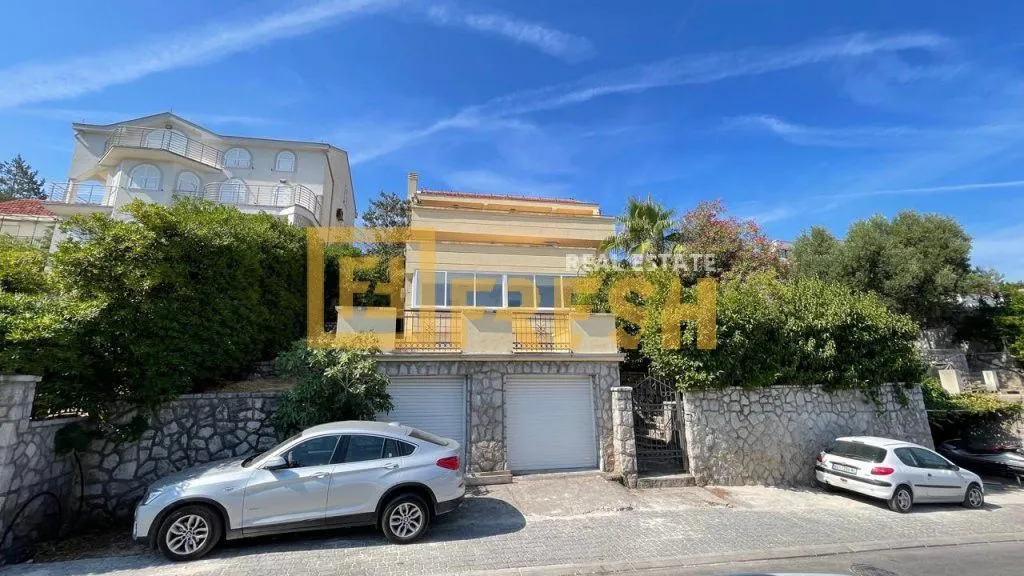 Prodaja, kuća, 185m², Tivat, Crna Gora